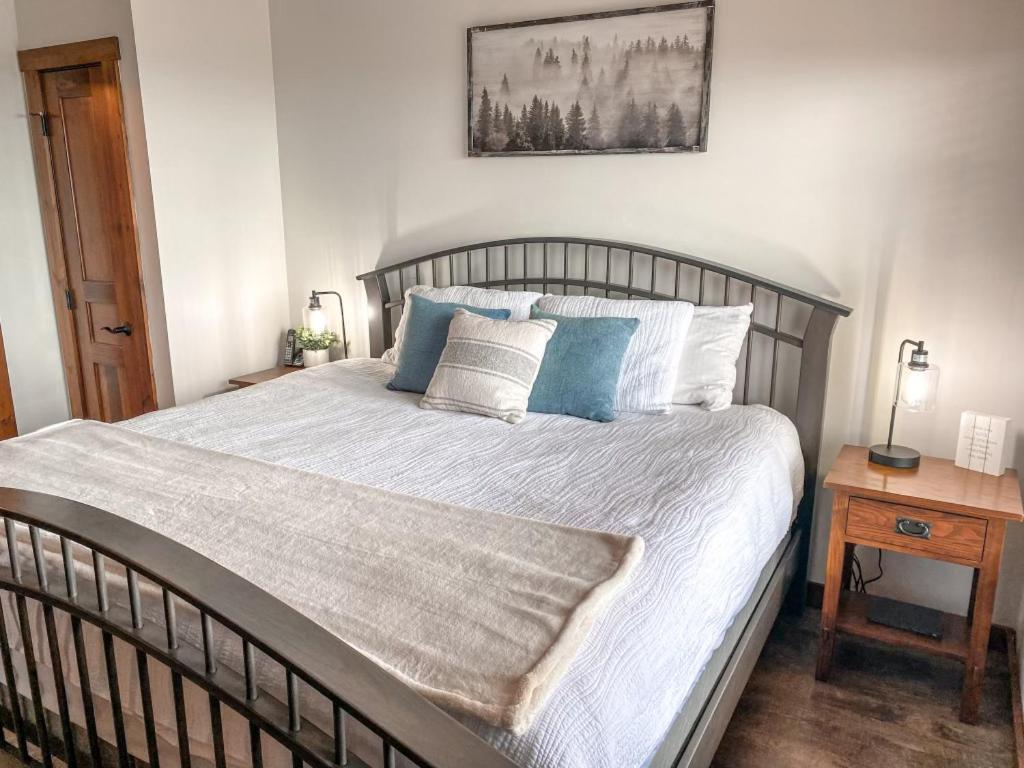 Remodeled Ski In-Out - 305 Soaring Eagle - Luxury! Dunmore Esterno foto